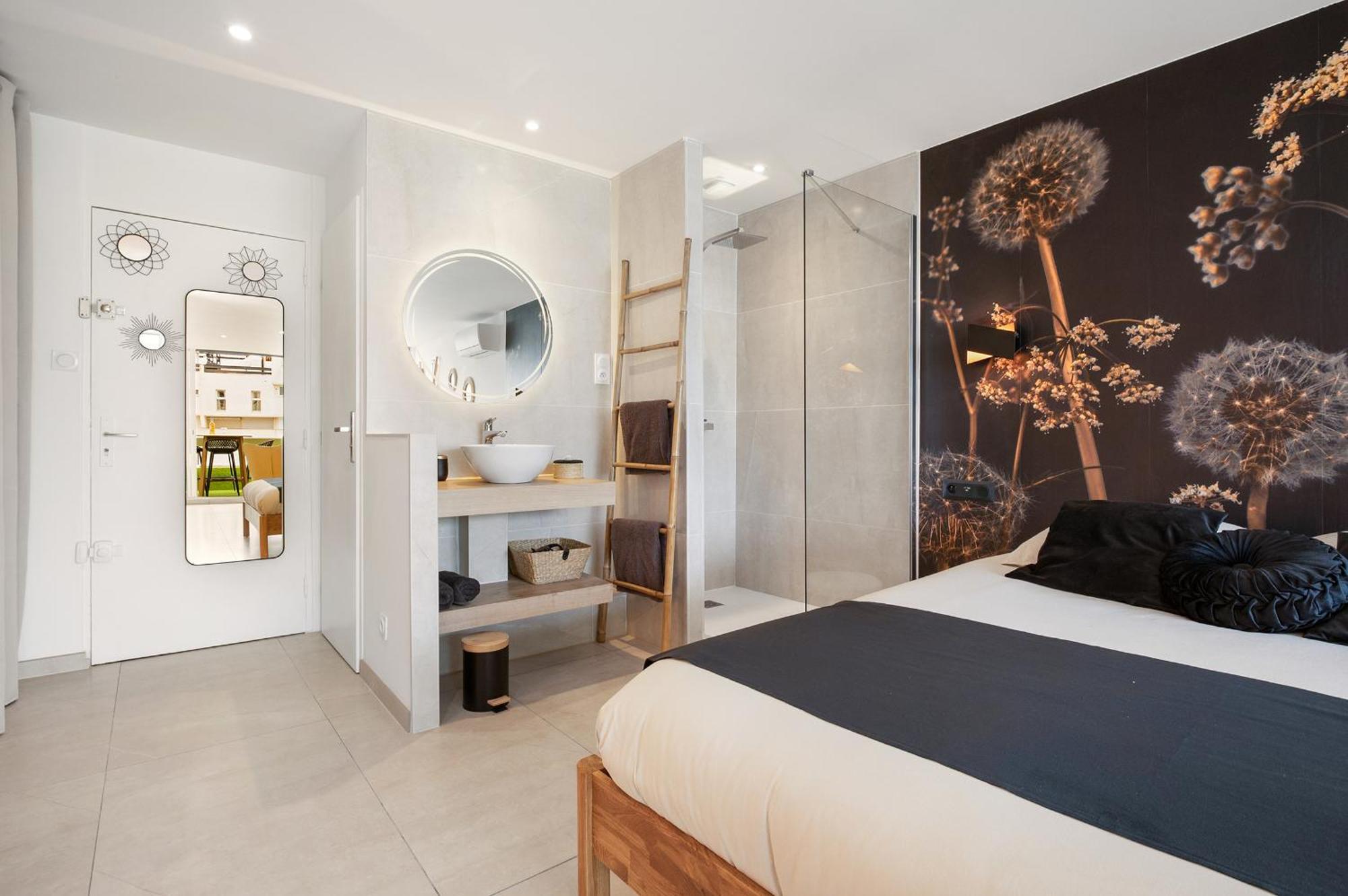 Addict Heliopolis Apartment Agde Luaran gambar
